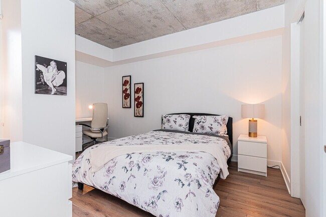 540 Boul. de Maisonneuve E in Montréal, QC - Building Photo - Building Photo