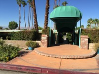 Rancho Mirage Villa Apartments in Rancho Mirage, CA - Foto de edificio - Building Photo