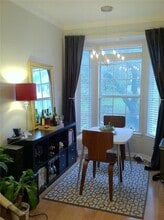 3111 Tom Green St, Unit 204 in Austin, TX - Building Photo - Building Photo