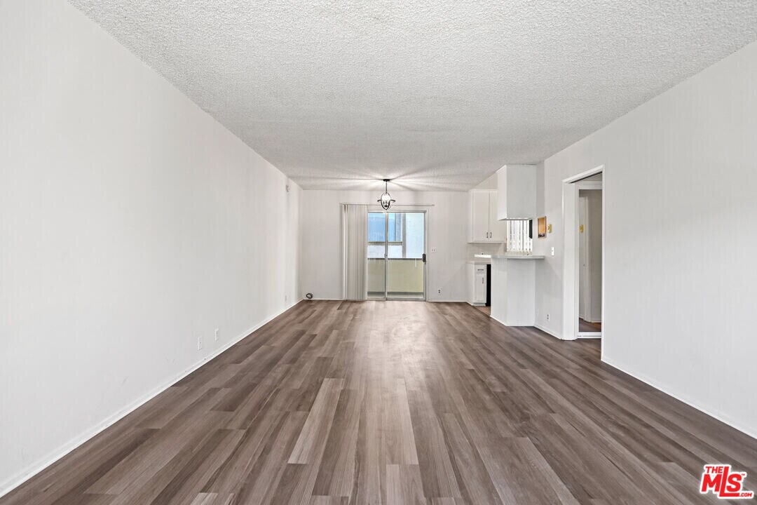 1515 Purdue Ave in Los Angeles, CA - Building Photo