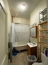 1352 Commonwealth Ave in Boston, MA - Building Photo - Building Photo