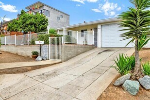 3575 Ethan Allen Ave in San Diego, CA - Building Photo