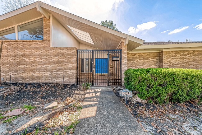 property at 5723 Jason St