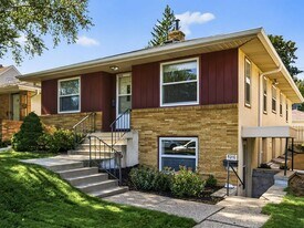 5212 Bloomington Ave in Minneapolis, MN - Building Photo