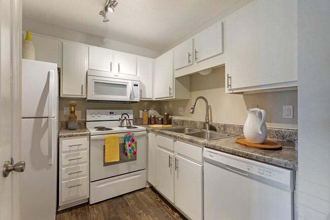 North Creek in Southaven, MS - Building Photo - Building Photo