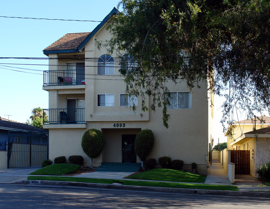 4093 W 130th St in Hawthorne, CA - Building Photo