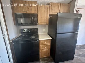 1740 W Business Hwy 83 in Mission, TX - Building Photo - Building Photo