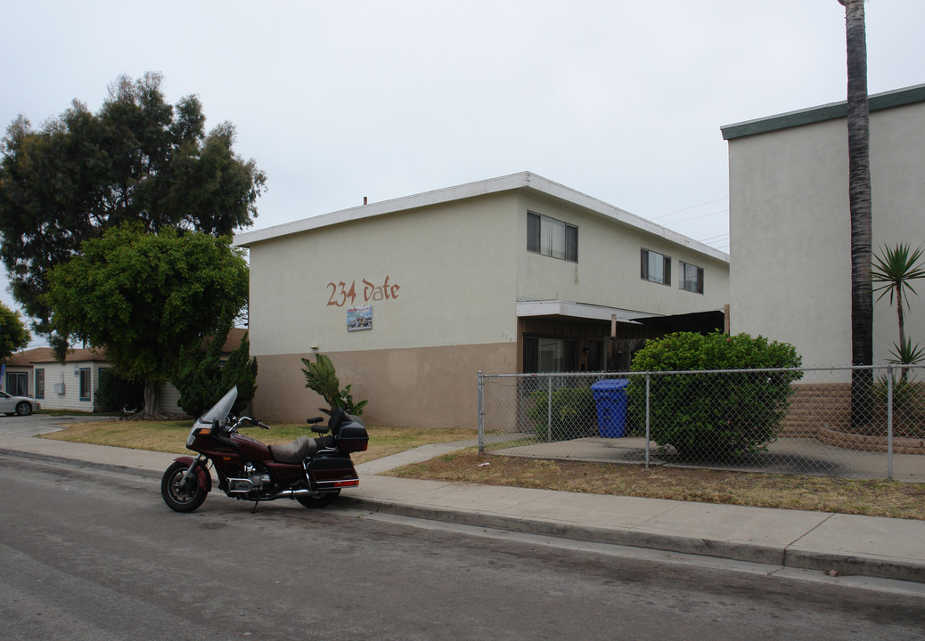 234 Date Ave in Imperial Beach, CA - Building Photo