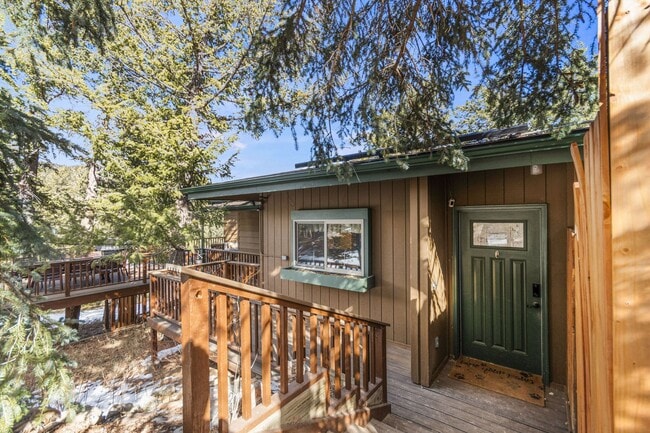 property at 838 Lakeshore Dr