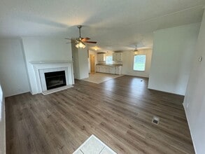 5449 Calhoun Rd NE in Adairsville, GA - Building Photo - Building Photo