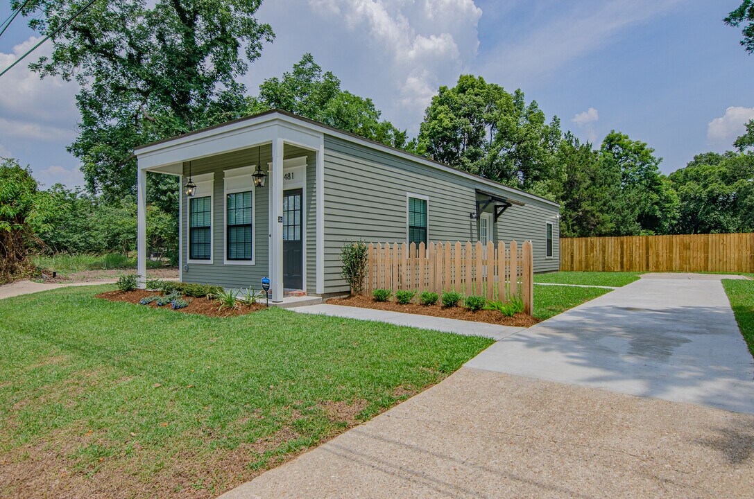 1481 Fig St in Baton Rouge, LA - Building Photo