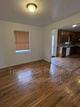 403 S Hillcrest St in Ada, OK - Building Photo - Building Photo