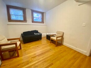 99 Hancock St, Unit B1 in Cambridge, MA - Building Photo - Building Photo