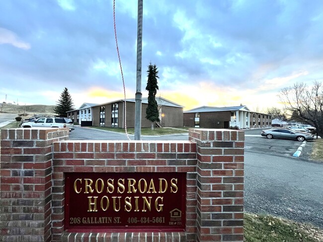 Crossroads II in Shelby, MT - Building Photo - Building Photo