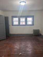 4821 W Burleigh St in Milwaukee, WI - Building Photo - Building Photo