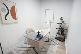 Cloveris in Surrey, BC - Building Photo