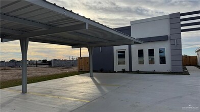 1 N 2nd St in McAllen, TX - Building Photo - Building Photo