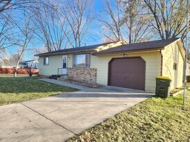 1601 7th Ave SE in Willmar, MN - Building Photo