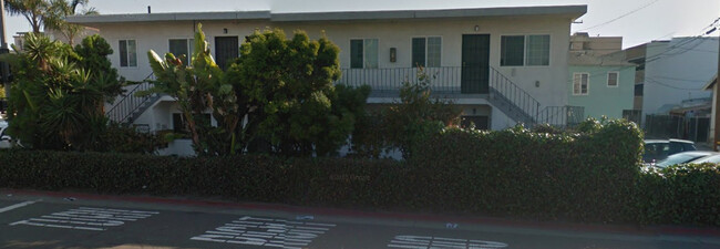 39 S Venice Blvd in Venice, CA - Building Photo - Building Photo