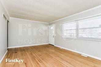 2170 Flight Dr in Florissant, MO - Building Photo - Building Photo