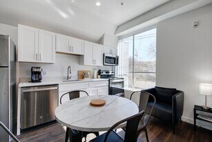 1010 W 26th St in Austin, TX - Building Photo