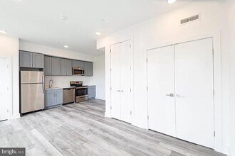 1524 South St in Philadelphia, PA - Building Photo - Building Photo