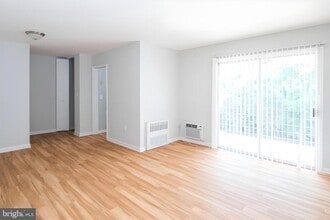 707 Nottingham Rd in Baltimore, MD - Building Photo - Building Photo