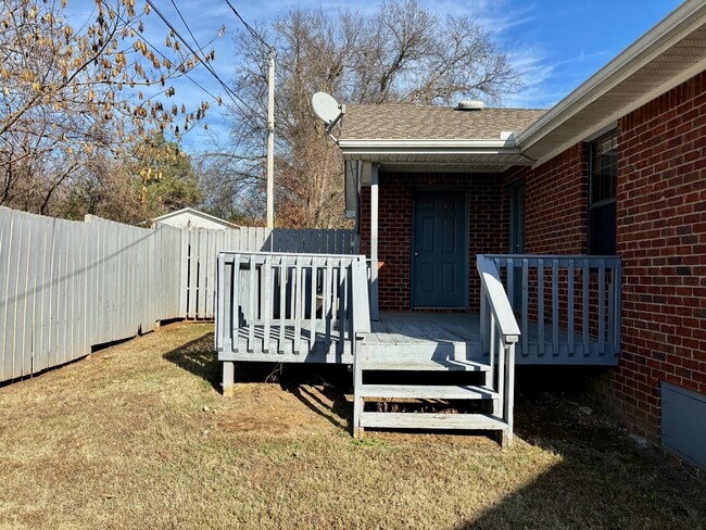 109 Brookland Dr, Unit 109 in Killen, AL - Building Photo - Building Photo