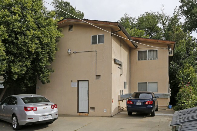 2518 G St in Sacramento, CA - Building Photo - Building Photo
