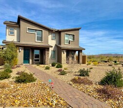 666 Cottonwood Hl Pl in Henderson, NV - Building Photo - Building Photo