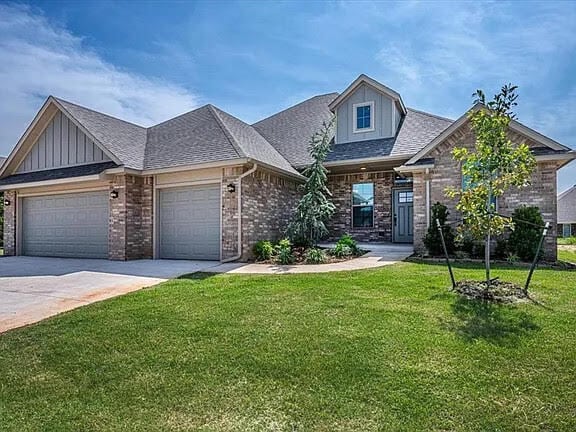 property at 11616 NW 104th St