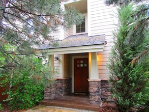 5017 River Lakes Pkwy in Whitefish, MT - Building Photo - Building Photo