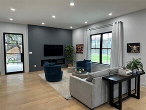 4235 Eck Ln in Austin, TX - Building Photo - Building Photo