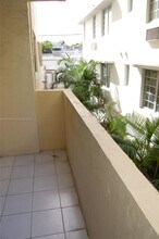 1334 Collins Ave in Miami Beach, FL - Building Photo - Building Photo