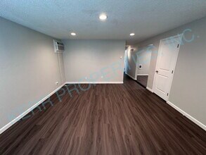 3238 SE Filbert St in Milwaukie, OR - Building Photo - Building Photo