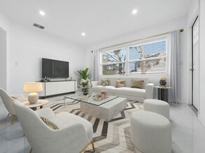 2500 Marlboro St in Orlando, FL - Foto de edificio - Building Photo