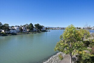 500 Baltic Cir, Unit 1221 in Redwood City, CA - Building Photo