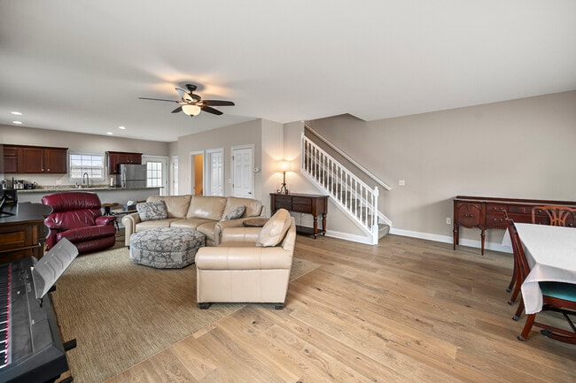 property at 435 Walnut St