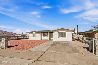 5101 Dearborne Dr in El Paso, TX - Building Photo - Building Photo