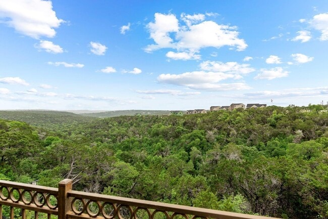 9621 Solana Vista Loop, Unit B in Austin, TX - Foto de edificio - Building Photo
