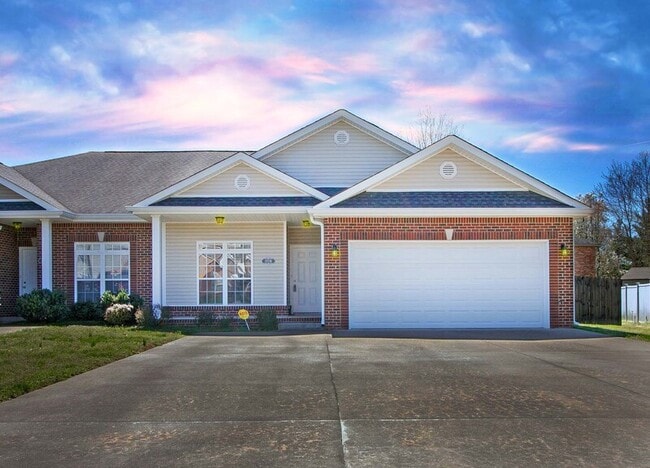 property at 2371 Ellsworth Dr