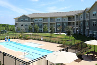 The Villages at Ben White in Austin, TX - Foto de edificio - Building Photo