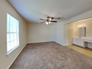 7621 Pebble Beach Dr in Rowlett, TX - Building Photo - Building Photo