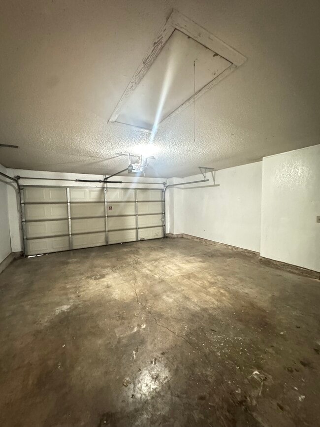 7740 Doris Dr in Oklahoma City, OK - Building Photo - Building Photo