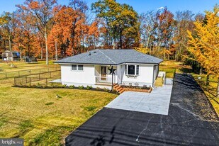 4925 Church Rd in Mount Laurel, NJ - Building Photo