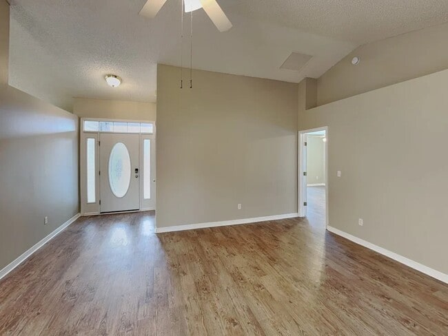 property at 15582 Moss Hollow Dr