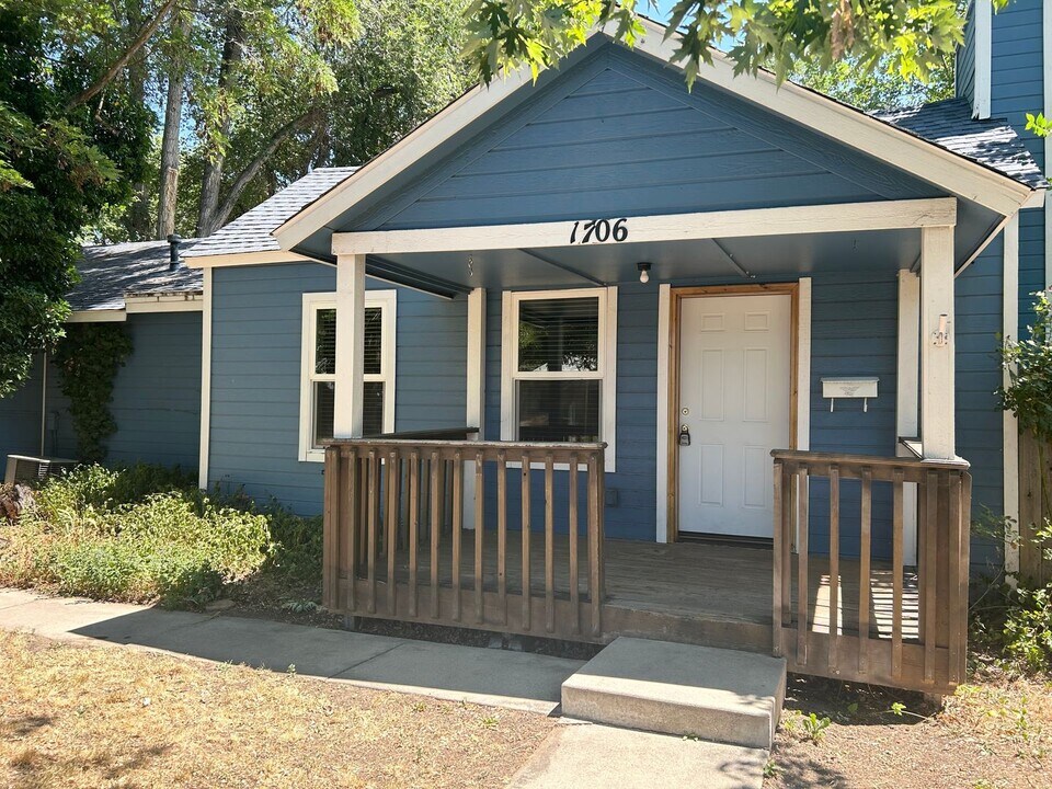 1706 N 26th St in Boise, ID - Building Photo