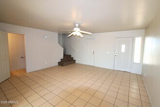 11001 W Carousel Dr in Arizona City, AZ - Foto de edificio - Building Photo