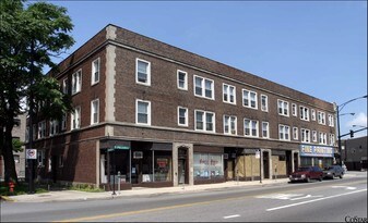 4302 N Pulaski Rd in Chicago, IL - Building Photo