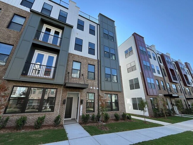 1234 Coach Sta Aly in Raleigh, NC - Building Photo - Building Photo